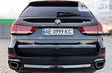 Внедорожник / Кроссовер BMW X5 2015 в Днепре