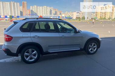 Позашляховик / Кросовер BMW X5 2007 в 
