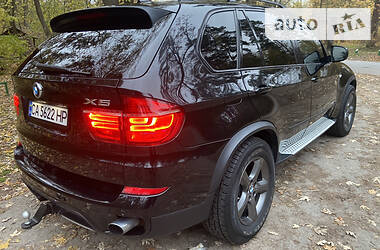 Внедорожник / Кроссовер BMW X5 2013 в Киеве