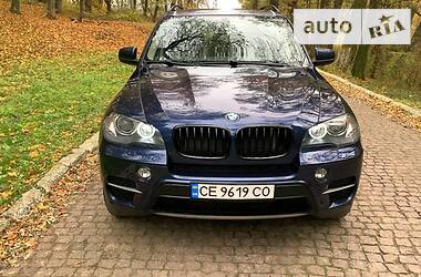 Позашляховик / Кросовер BMW X5 2010 в Чернівцях