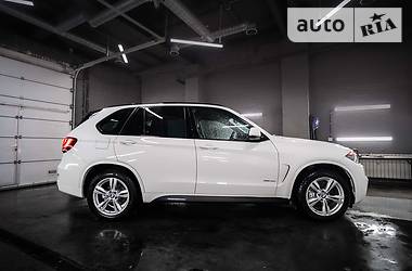 Внедорожник / Кроссовер BMW X5 2016 в Киеве