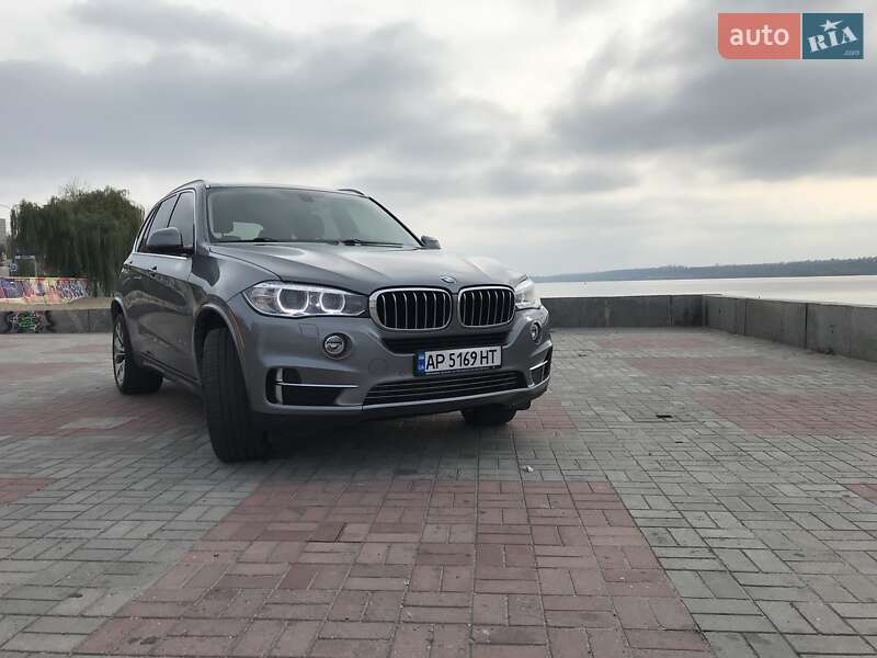 Внедорожник / Кроссовер BMW X5 2015 в Запорожье