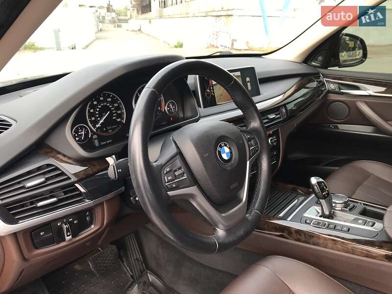 Внедорожник / Кроссовер BMW X5 2015 в Запорожье