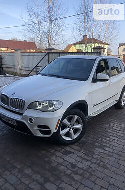 Внедорожник / Кроссовер BMW X5 2011 в Житомире