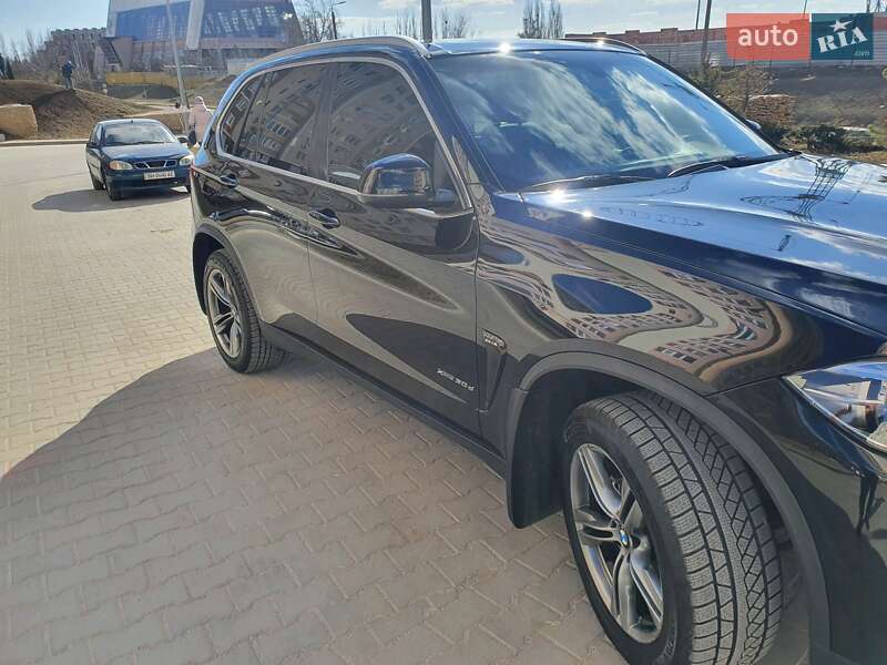 Внедорожник / Кроссовер BMW X5 2014 в Одессе