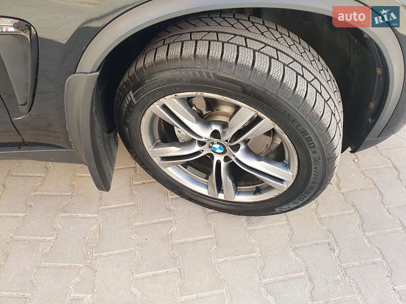 Внедорожник / Кроссовер BMW X5 2014 в Одессе