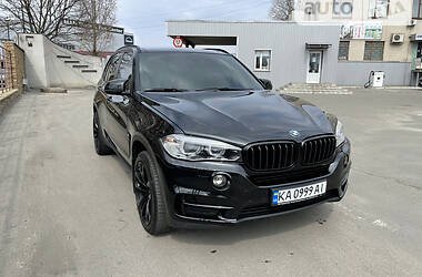 Внедорожник / Кроссовер BMW X5 2017 в Петропавловской Борщаговке