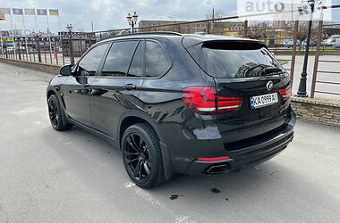 Внедорожник / Кроссовер BMW X5 2017 в Петропавловской Борщаговке