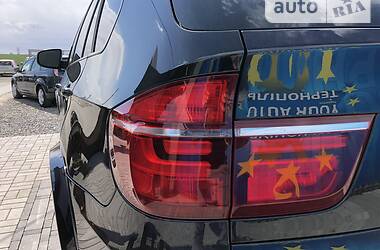 Позашляховик / Кросовер BMW X5 2013 в 