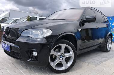 Позашляховик / Кросовер BMW X5 2013 в 