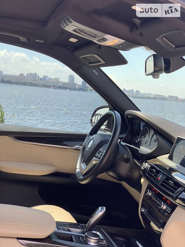 Внедорожник / Кроссовер BMW X5 2016 в Днепре фото 39 Внедорожник / Кроссовер BMW X5 2016 в Днепре