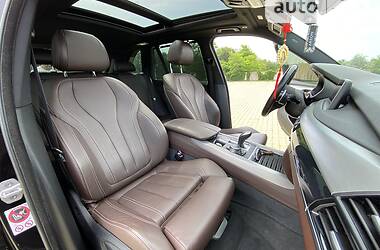 Внедорожник / Кроссовер BMW X5 2016 в 