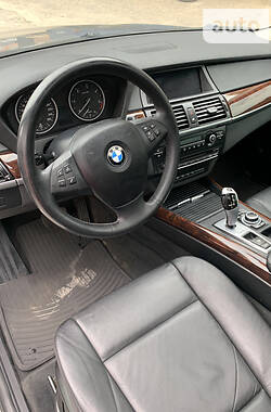 Внедорожник / Кроссовер BMW X5 2011 в Луцке