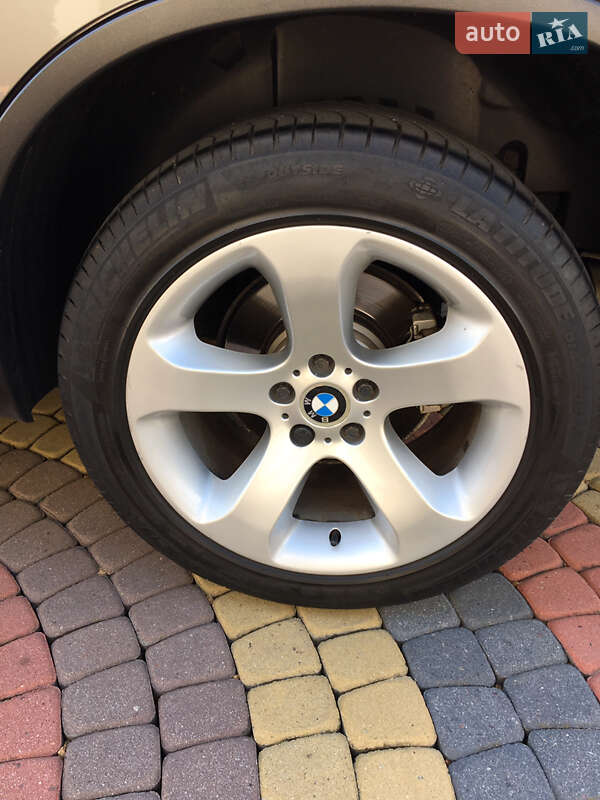 Позашляховик / Кросовер BMW X5 2005 в Тячеві