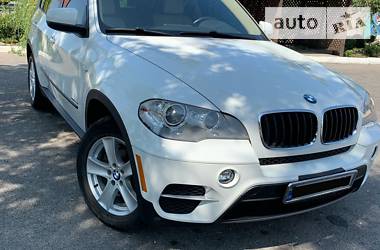 Позашляховик / Кросовер BMW X5 2011 в 