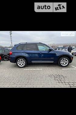 Внедорожник / Кроссовер BMW X5 2010 в Черновцах