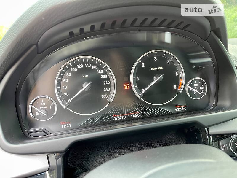 Внедорожник / Кроссовер BMW X5 2016 в Хмельницком