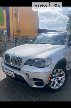 Внедорожник / Кроссовер BMW X5 2013 в Черновцах