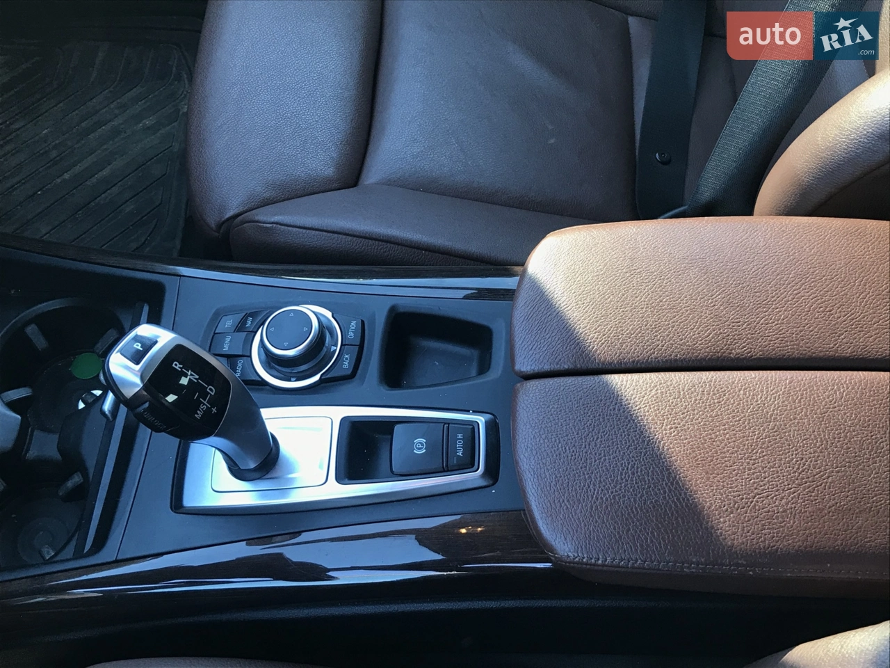 2010 BMW X5 - мініатюра 16