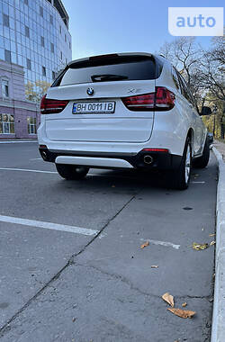 Внедорожник / Кроссовер BMW X5 2014 в 