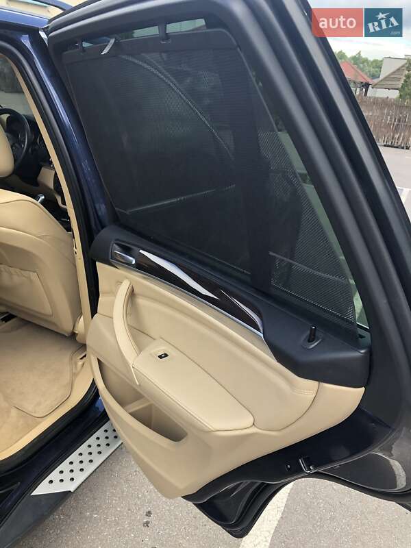 Внедорожник / Кроссовер BMW X5 2012 в Киеве