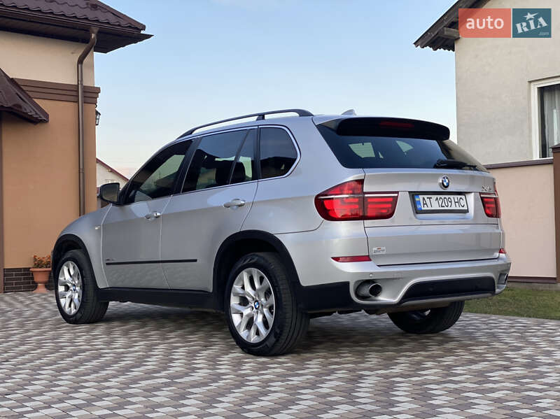 Позашляховик / Кросовер BMW X5 2013 в Івано-Франківську