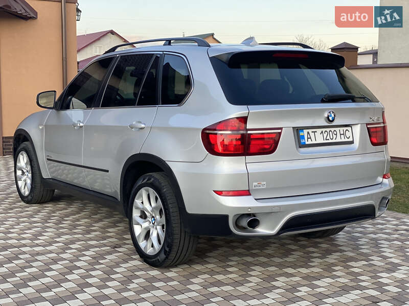 Позашляховик / Кросовер BMW X5 2013 в Івано-Франківську