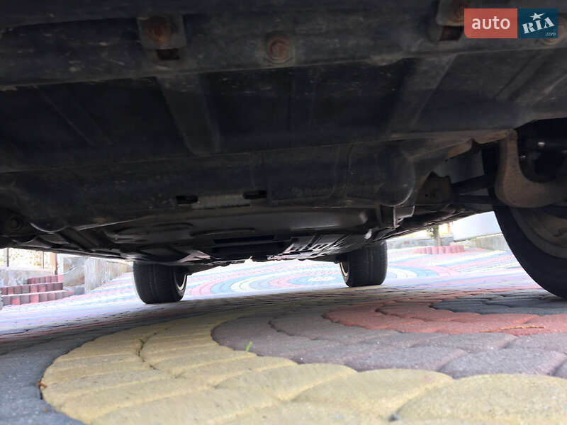 Позашляховик / Кросовер BMW X5 2005 в Тячеві