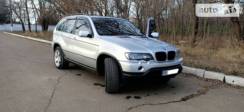 Внедорожник / Кроссовер BMW X5 2001 в Николаеве