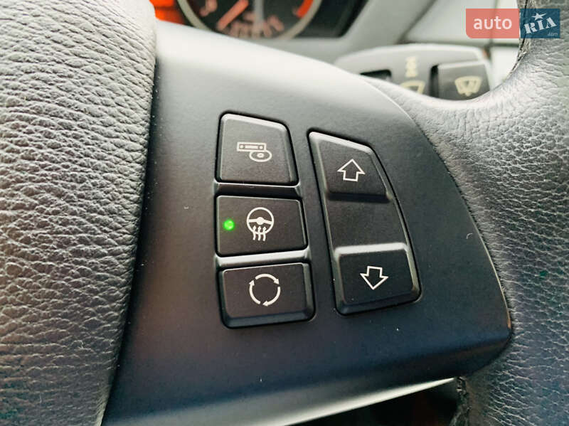 Позашляховик / Кросовер BMW X5 2013 в Львові