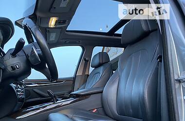 Позашляховик / Кросовер BMW X5 2016 в 