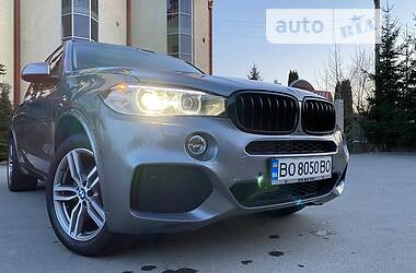 Позашляховик / Кросовер BMW X5 2016 в 