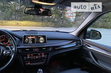 Позашляховик / Кросовер BMW X5 2016 в 