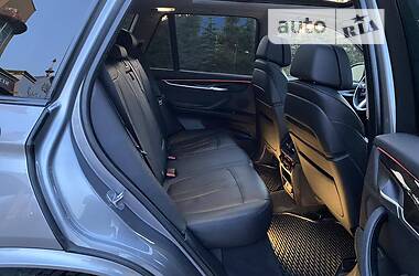 Позашляховик / Кросовер BMW X5 2016 в 