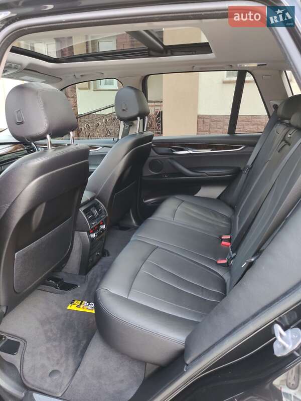 Внедорожник / Кроссовер BMW X5 2014 в Днепре