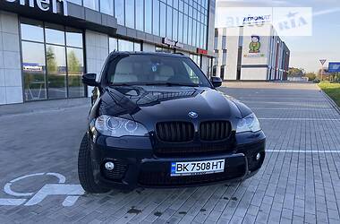 Внедорожник / Кроссовер BMW X5 2011 в Ровно