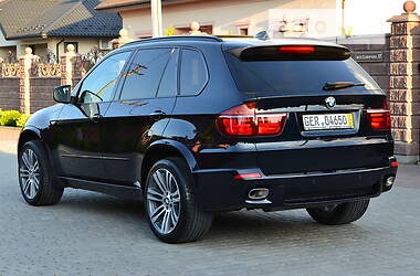 Позашляховик / Кросовер BMW X5 2011 в Рівному