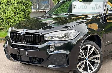 Внедорожник / Кроссовер BMW X5 2016 в Ровно