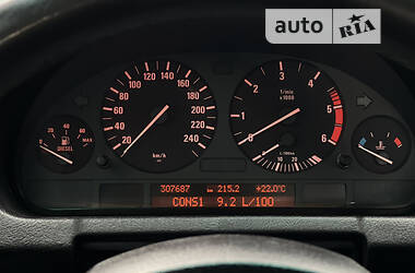 Внедорожник / Кроссовер BMW X5 2004 в 