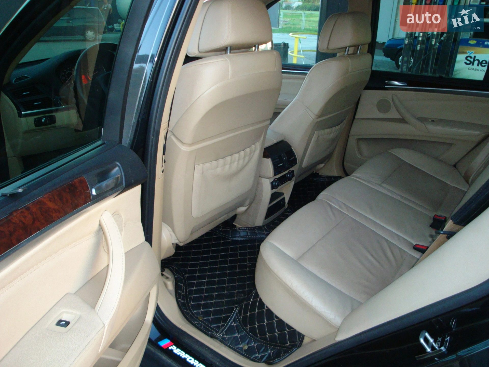 2011 BMW X5 - мініатюра 42