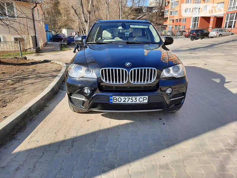 Внедорожник / Кроссовер BMW X5 2013 в Тернополе