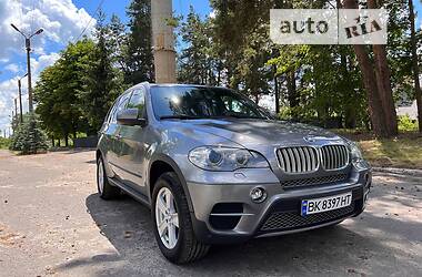 Позашляховик / Кросовер BMW X5 2011 в Радивиліві