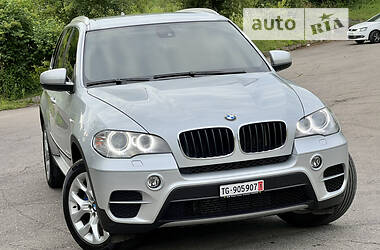 Внедорожник / Кроссовер BMW X5 2011 в Ровно