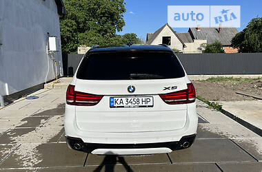 Внедорожник / Кроссовер BMW X5 2014 в Хусте