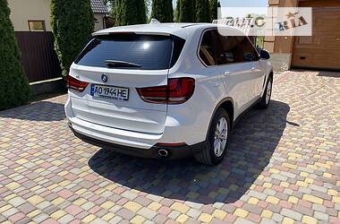 Внедорожник / Кроссовер BMW X5 2017 в Хусте