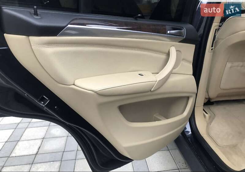 Внедорожник / Кроссовер BMW X5 2009 в Виннице