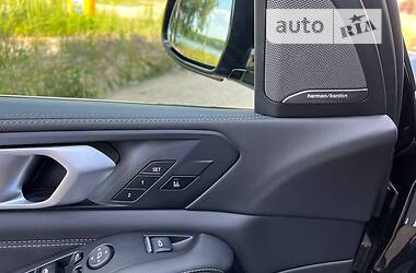 Позашляховик / Кросовер BMW X5 2020 в 