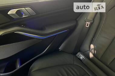 Позашляховик / Кросовер BMW X5 2020 в 
