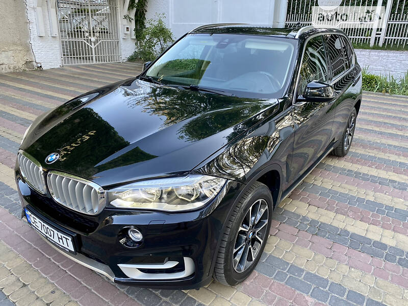 Внедорожник / Кроссовер BMW X5 2014 в Черновцах