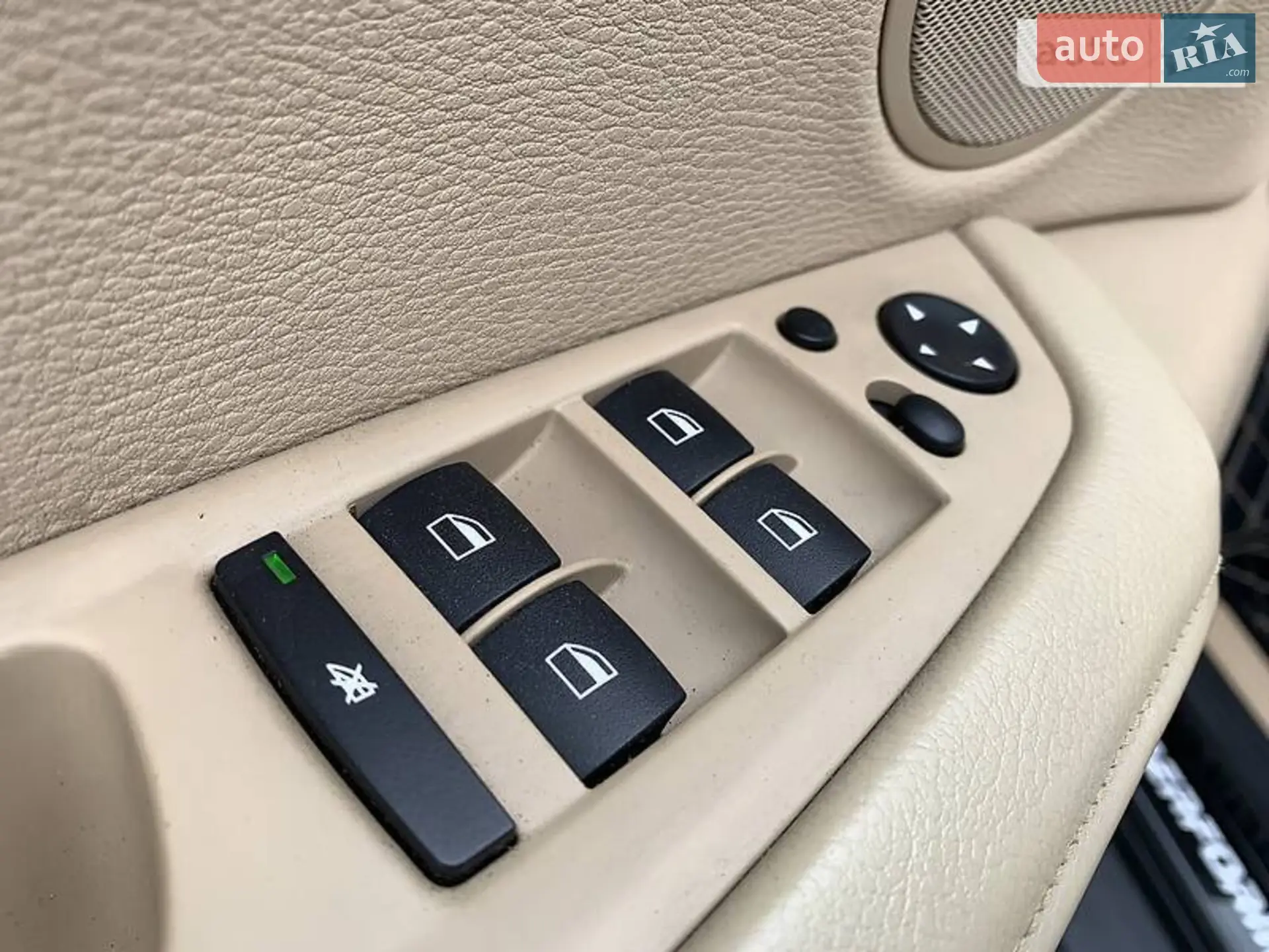 2011 BMW X5 - мініатюра 25